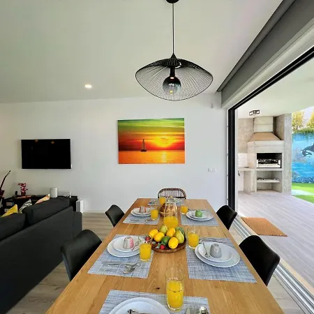 Amazing With Pool By Homing Portimão